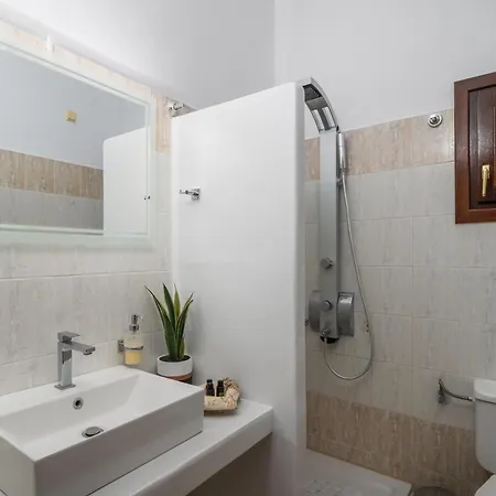 Iliovasilema Aparthotel Mytakas