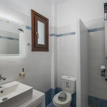 Aparthotel Iliovasilema 4*