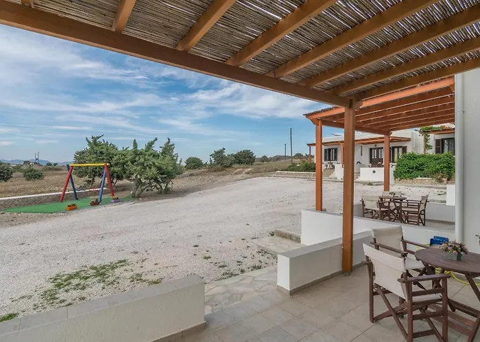 Iliovasilema 아파트호텔 4*